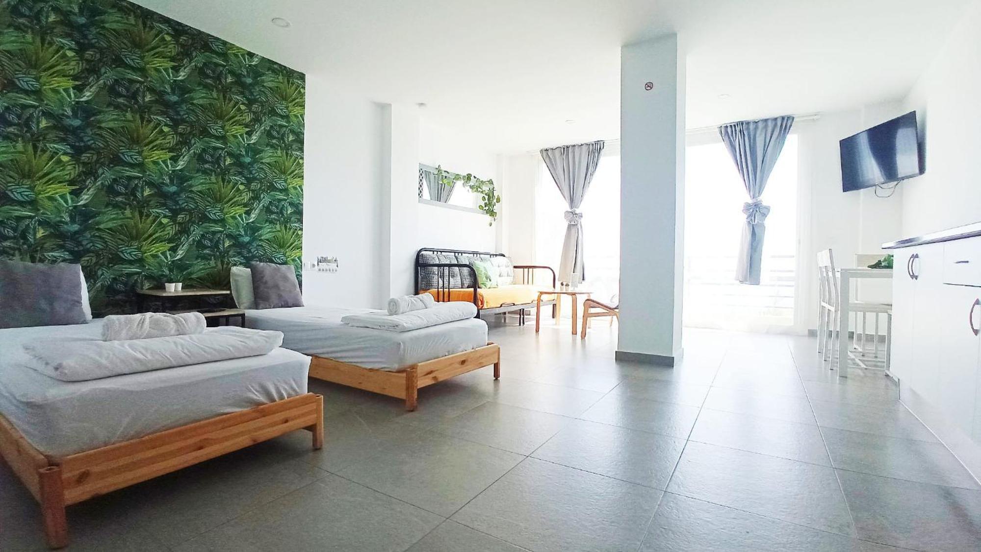 Sunshine Apartments Vistas Al Mar Malaga Exterior photo