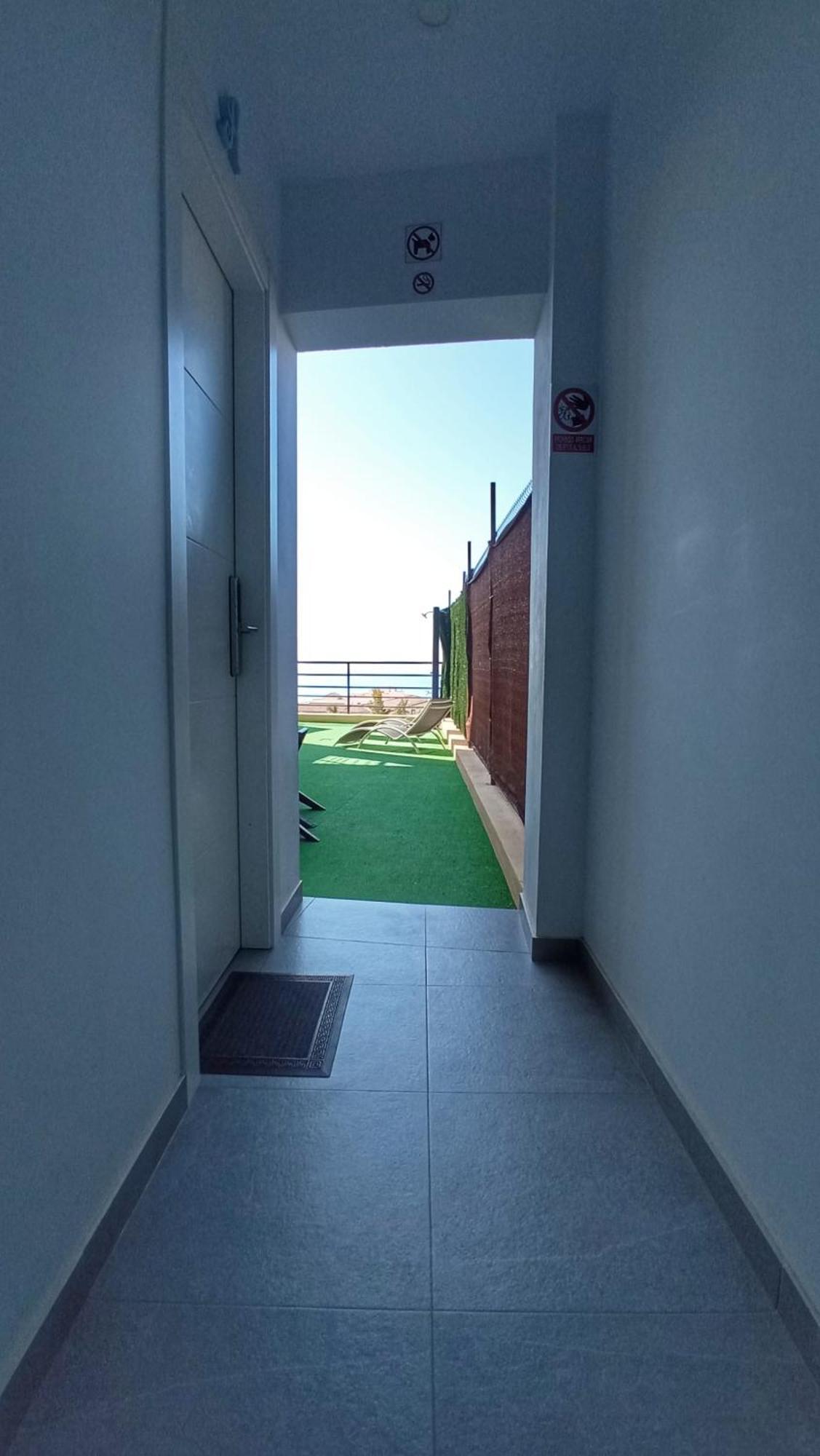 Sunshine Apartments Vistas Al Mar Malaga Exterior photo